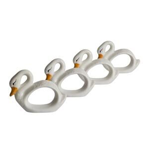 Vintage Porcelain White Swan Napkin Rings, Set of 4 Made in Taiwan